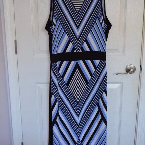 Michael Kors Maxi Striped Dress - Picture 2 of 4